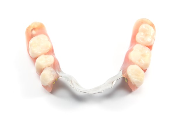 Partial Dentures Vs Full Dentures Explained: What May Be Recommended For You?