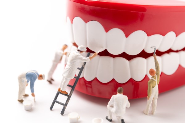 Denture Repair When They Break